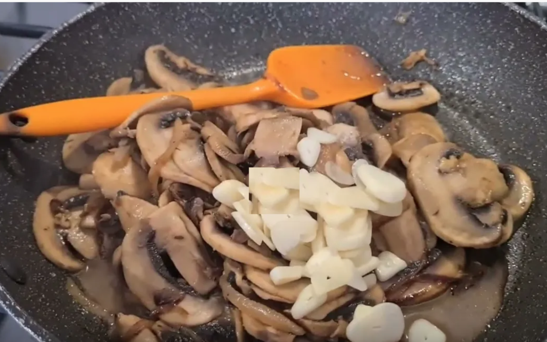 Porcini Infused Garlic Mushrooms
